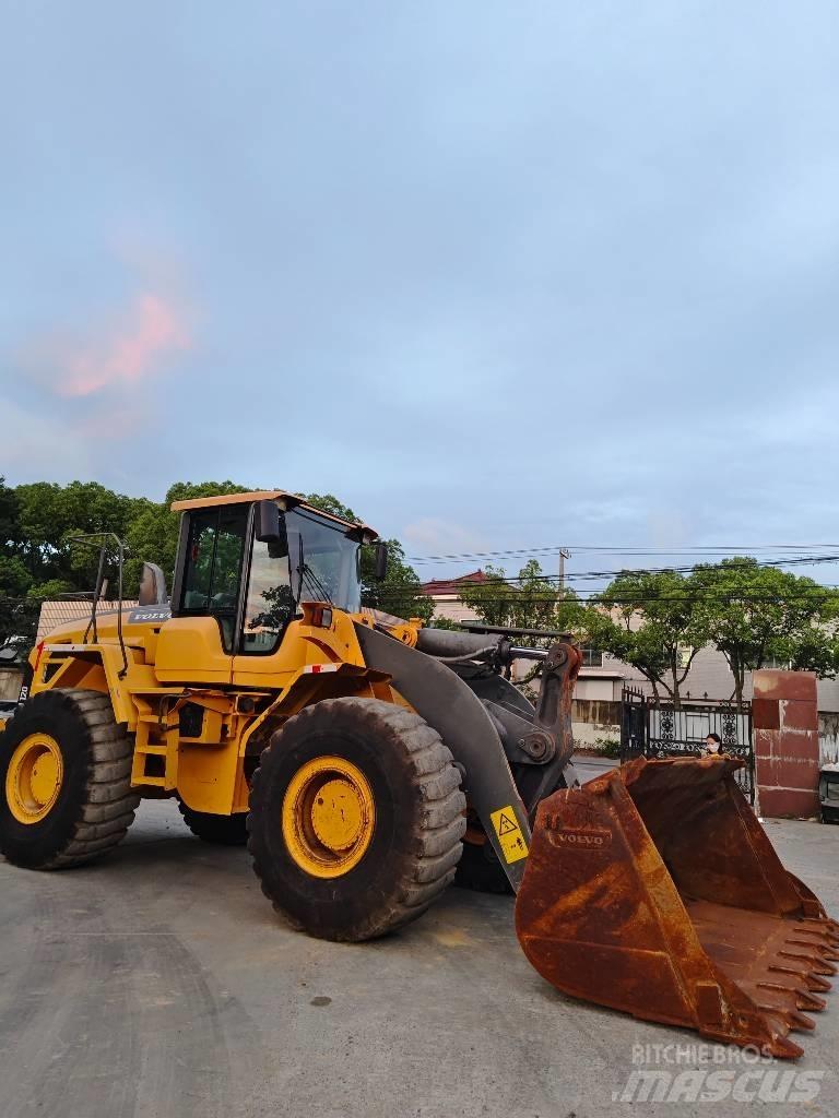 Volvo L 120 Wielladers