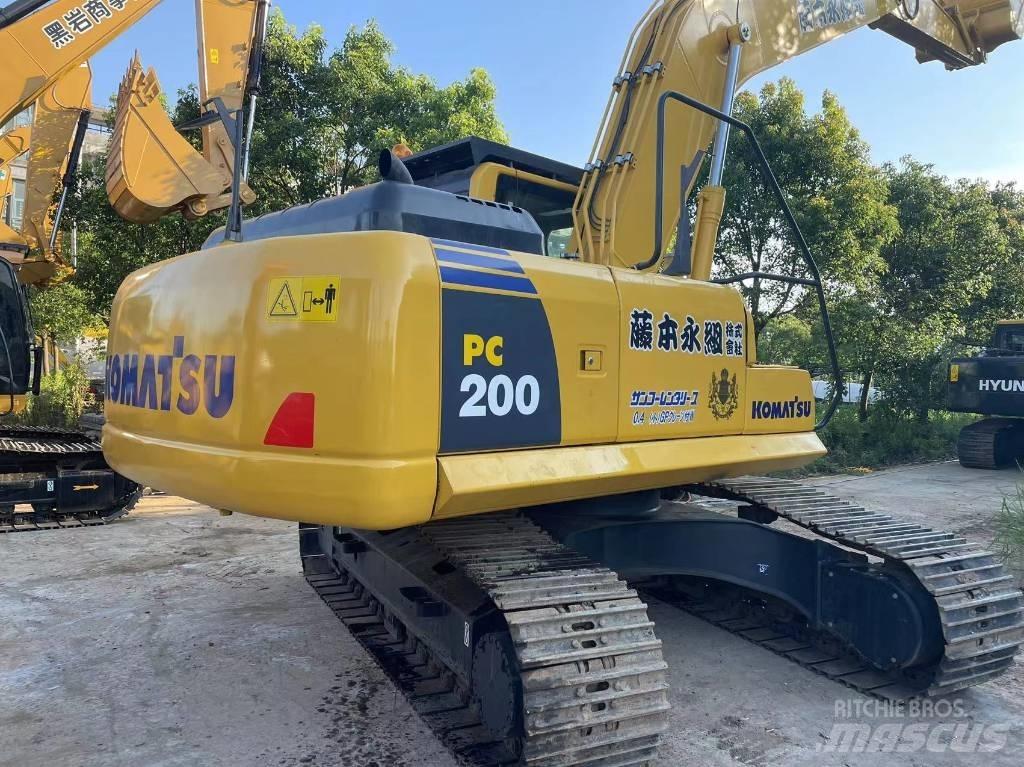 Komatsu PC 200-8 Rupsgraafmachines