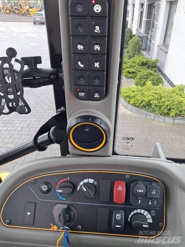JCB TM 320 S Verreikers voor landbouw