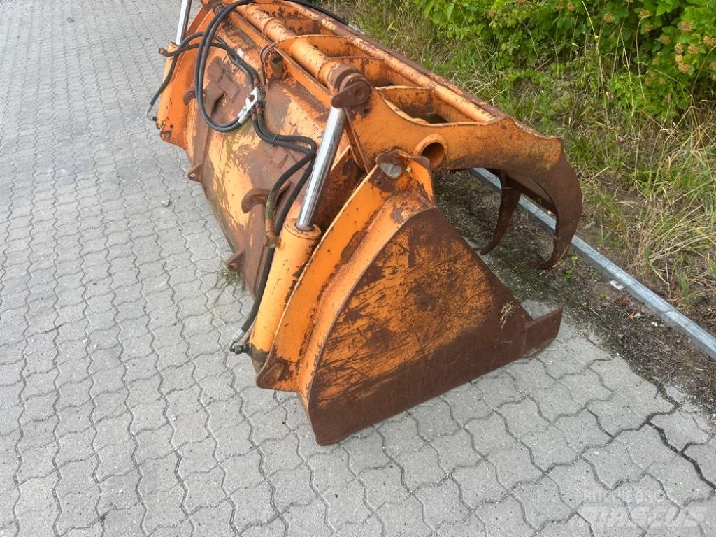  Skovl  med overfald Voorladeraccessoires
