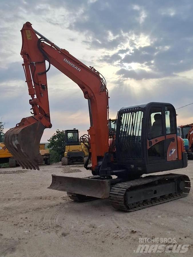 Doosan SOLAR 75V Speciale Graafmachines
