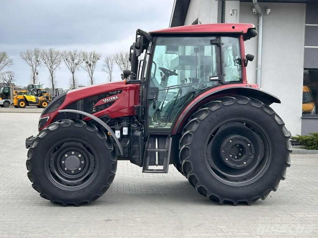 Valtra A 104 Tractoren