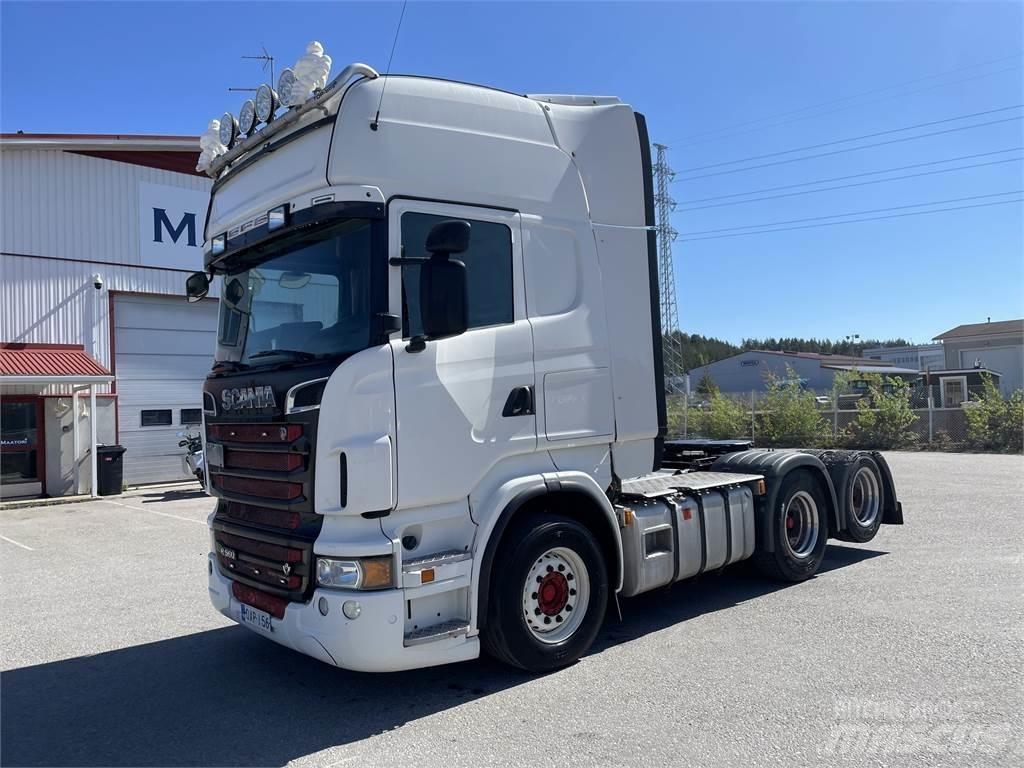 Scania R560 6x2 Trekkers