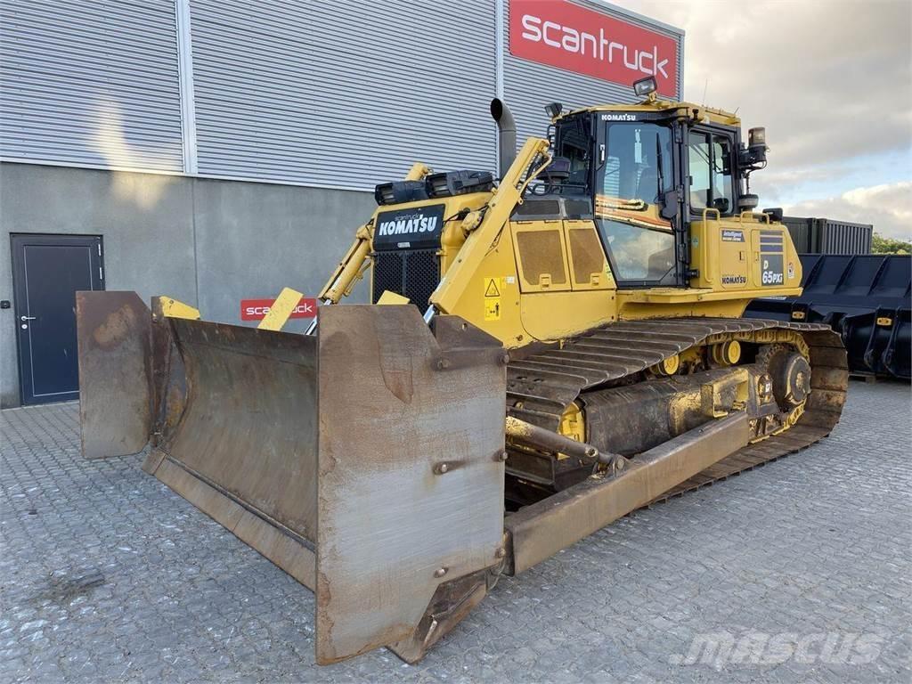Komatsu D65PXI-18 Rupsdozers