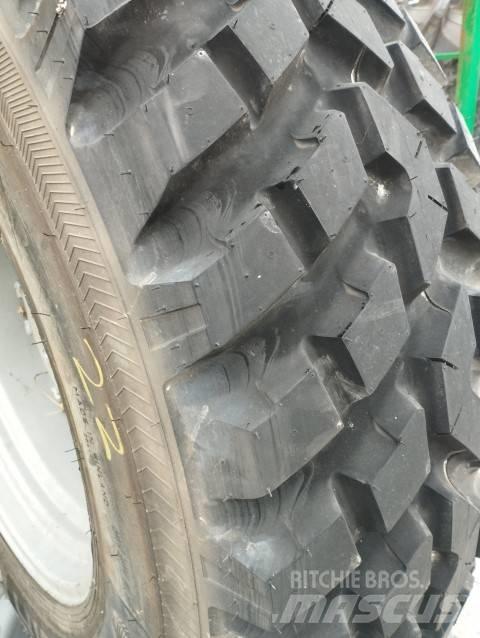 Nokian 440/80X30 Banden, wielen en velgen