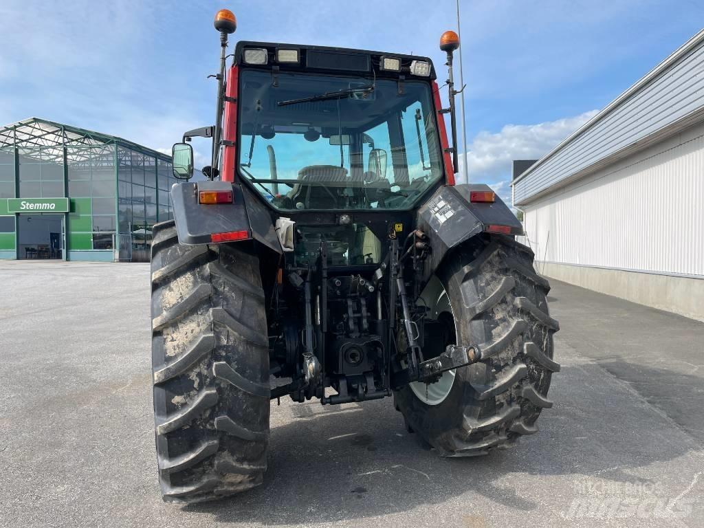 Valtra X 120 Tractoren