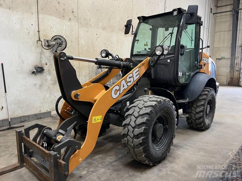 CASE 321 F Wielladers