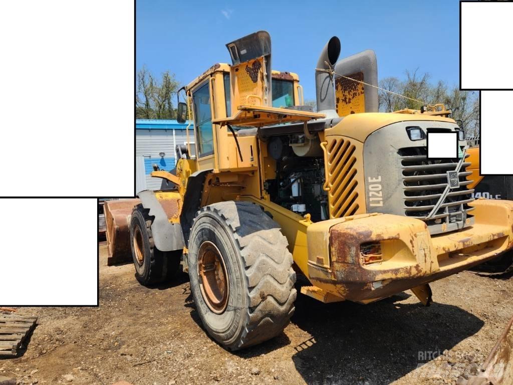 Volvo L 120 E Wielladers