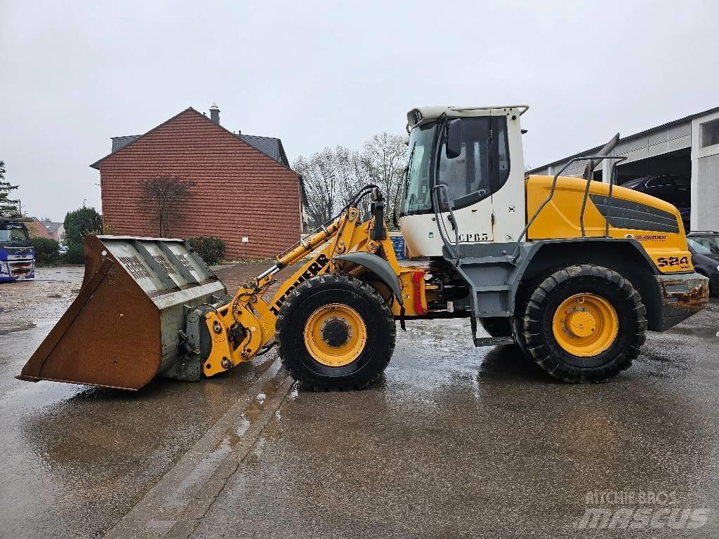 Liebherr L 524 Wielladers