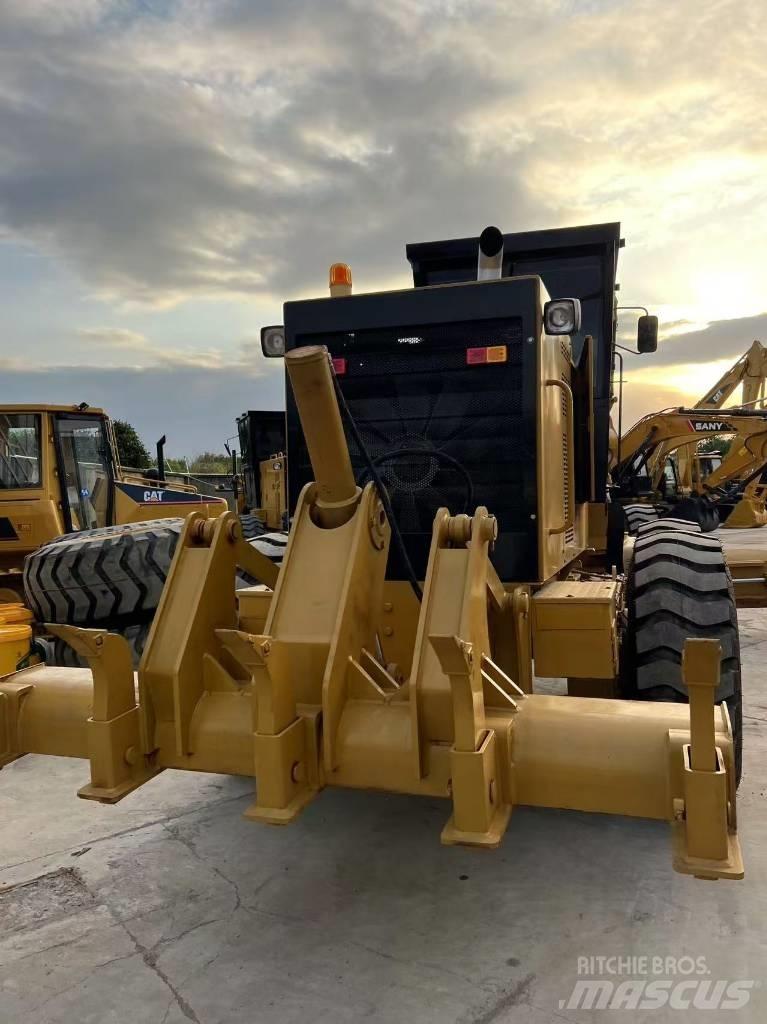 CAT 140 G Graders