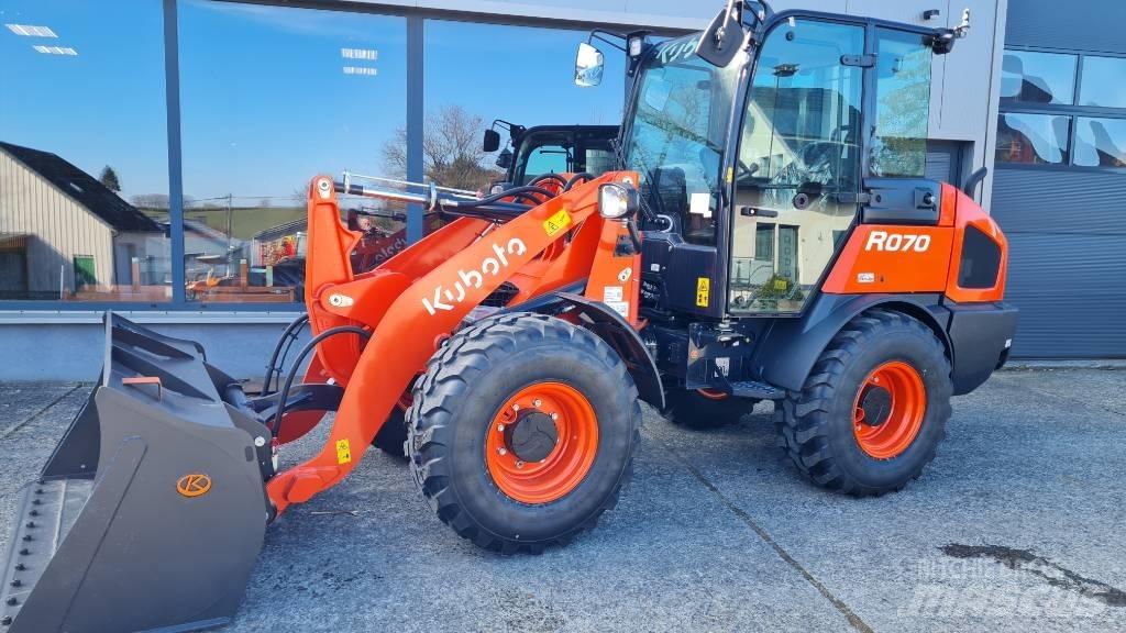 Kubota R 070 Wielladers
