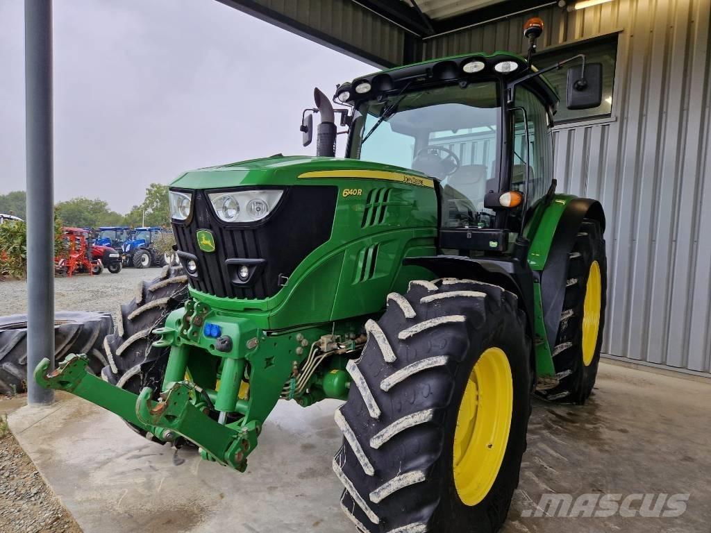 John Deere 6140 R Tractoren