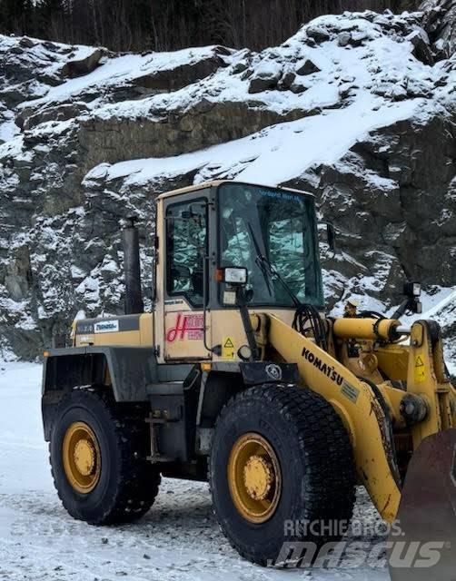 Komatsu WA 270 Wielladers