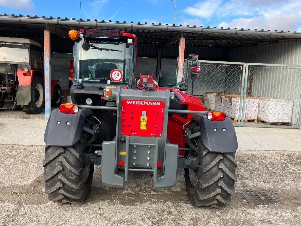 Weidemann T7042 Verreikers voor landbouw