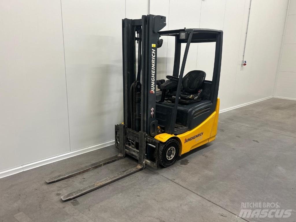 Jungheinrich EFG 215 Elektrische heftrucks