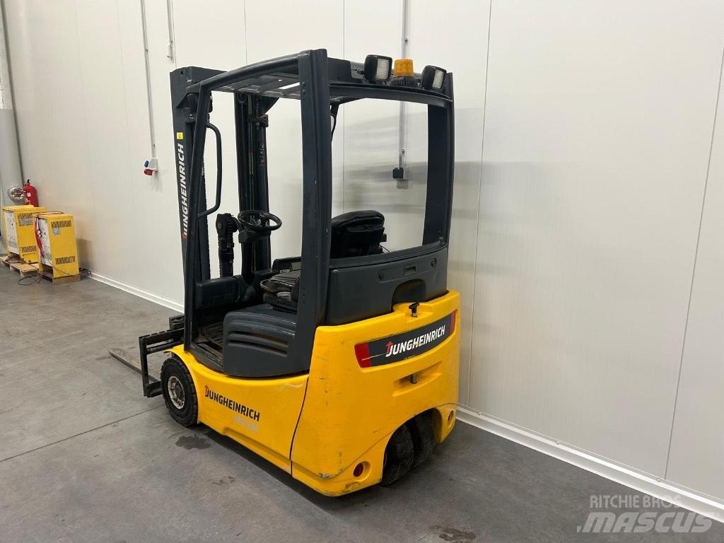 Jungheinrich EFG 215 Elektrische heftrucks