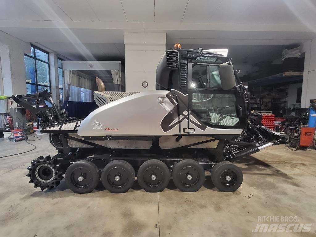 Prinoth bison X Sneeuwruimers en -schuivers