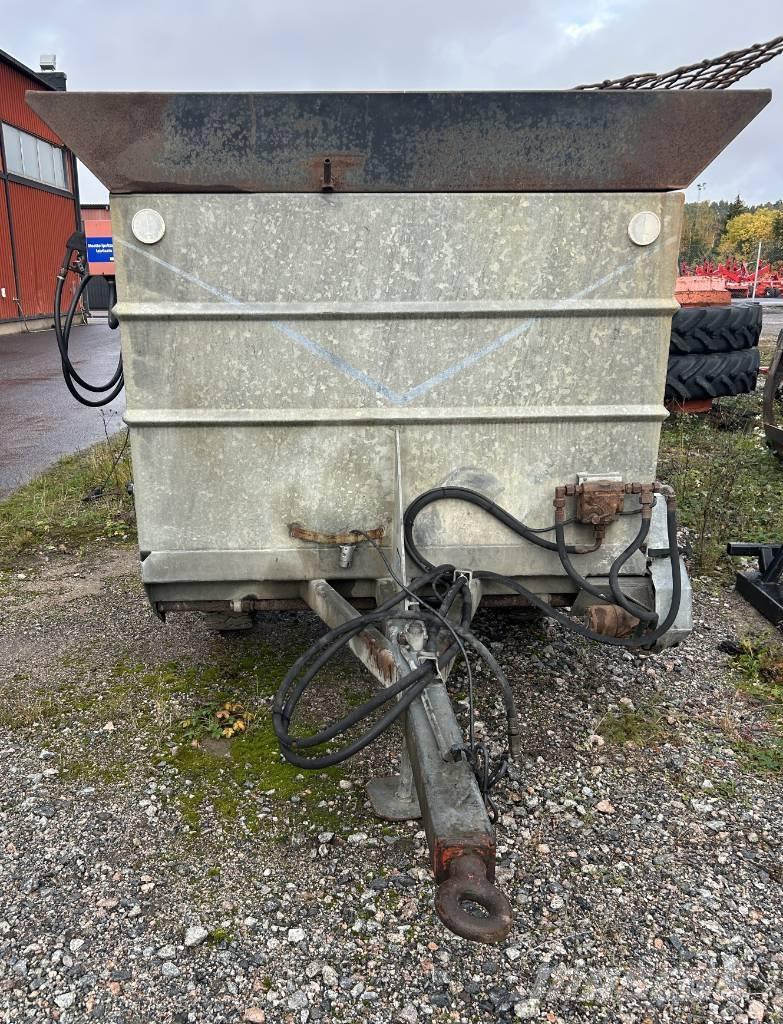 Salo 1600 Zand- en zoutstrooimachines