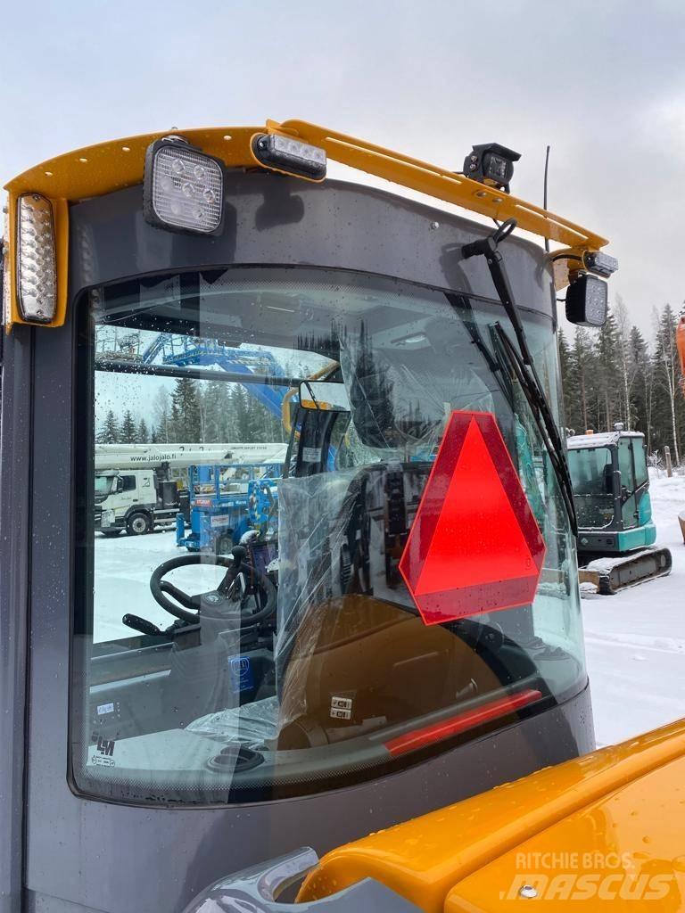 LM Trac 587 Utiliteitsmachines