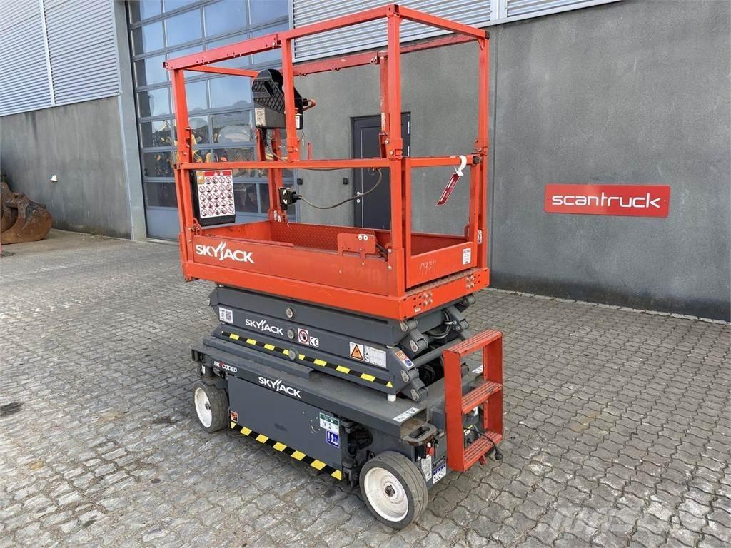 SkyJack SJ3219 Schaarhoogwerkers