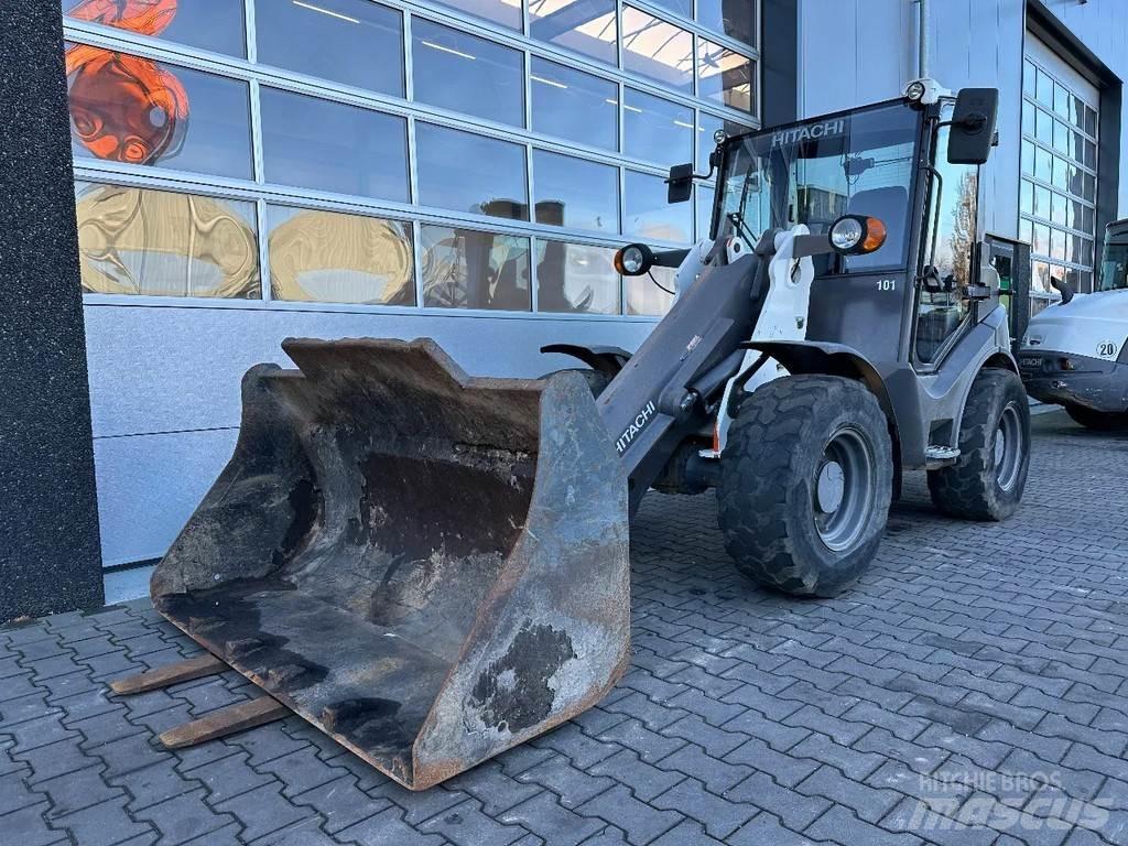 Hitachi ZW75 Wielladers