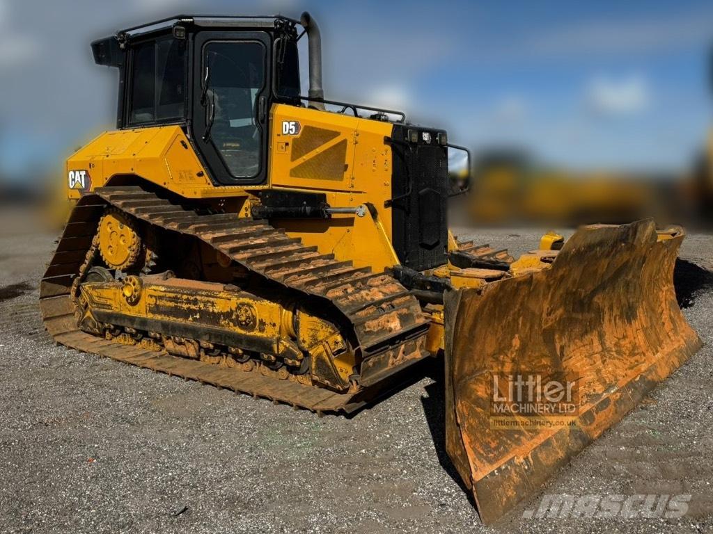 CAT D 5 Rupsdozers