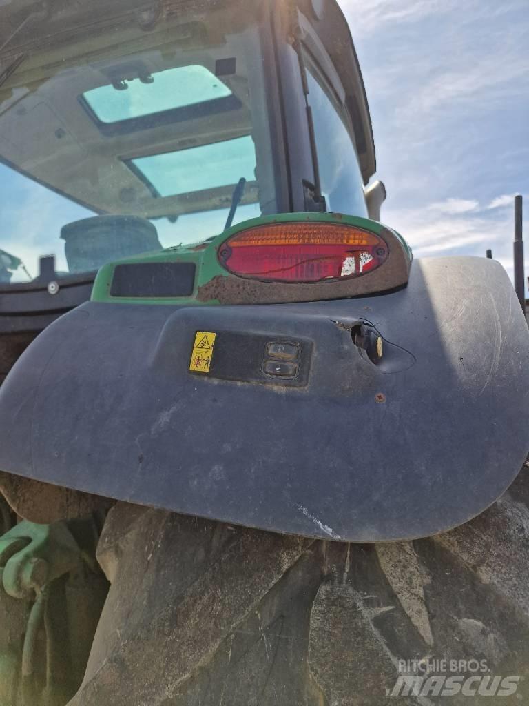 John Deere 6140 R Tractoren