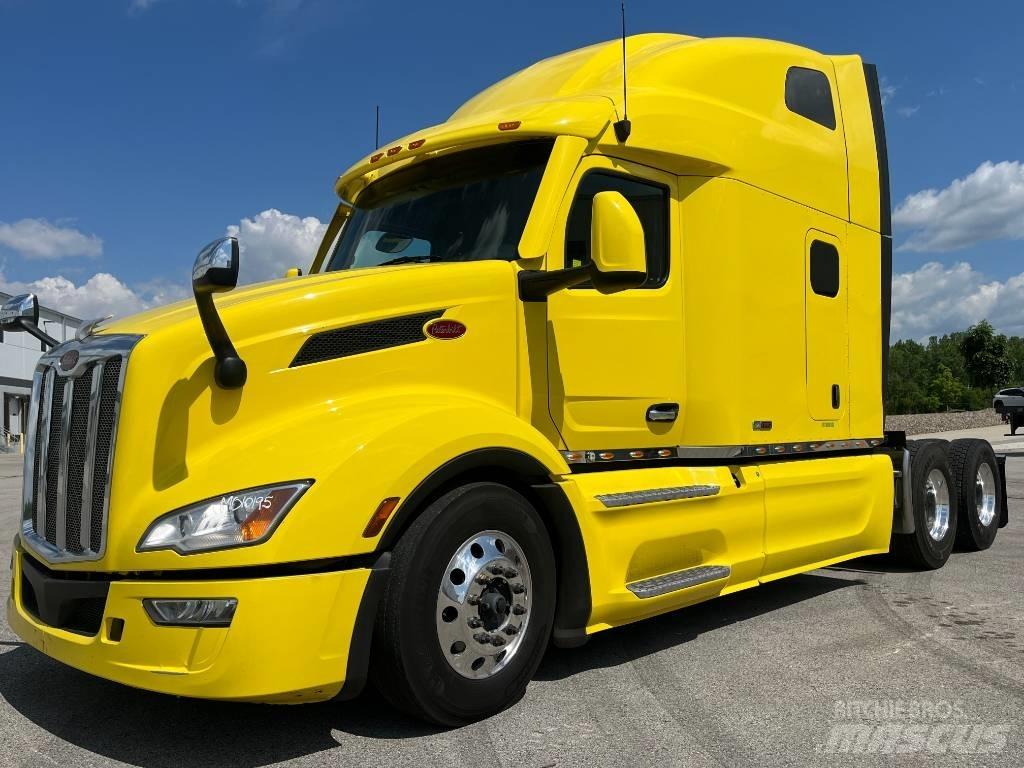 Peterbilt 579 Trekkers