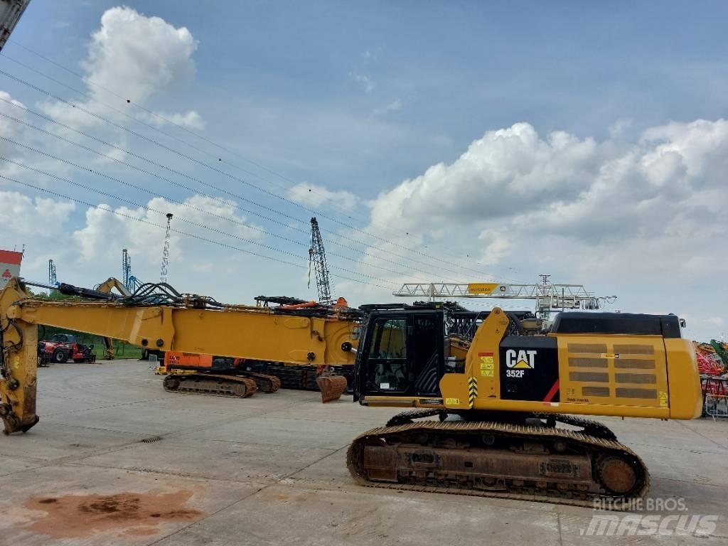 CAT 352 Fl XE MHD Sloopgraafmachines
