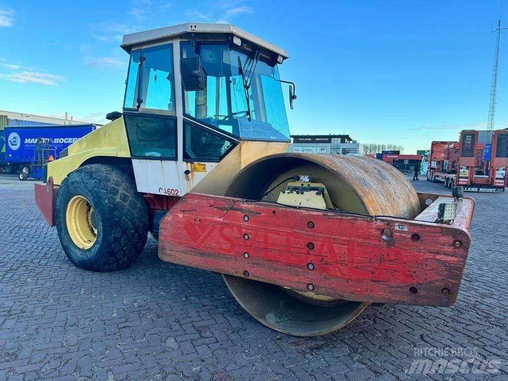 Dynapac CA 602 Trilrolwalsen