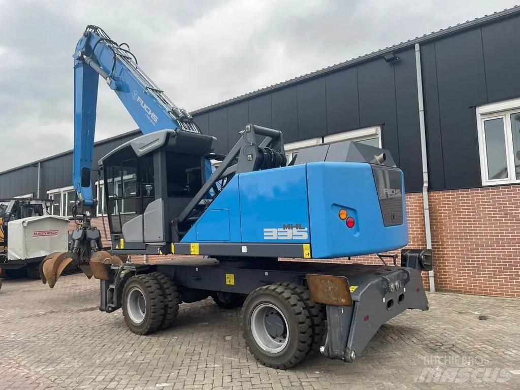 Fuchs MHL335 Wielgraafmachines