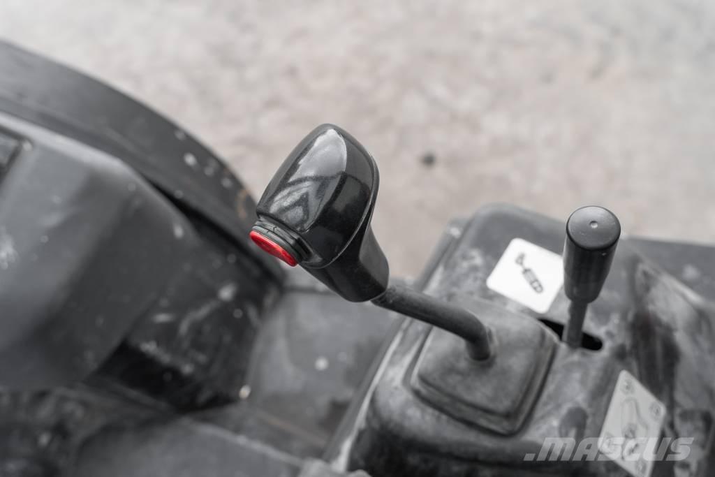Manitou MC 30-4 Diesel heftrucks