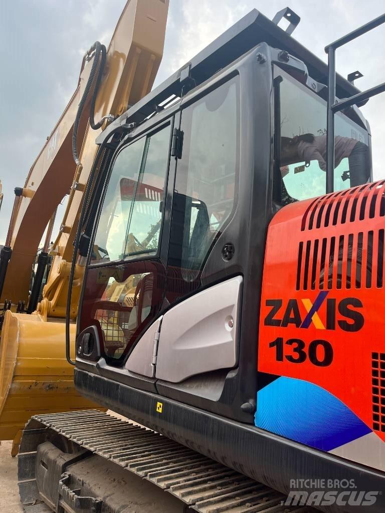 Hitachi 130-5 Rupsgraafmachines