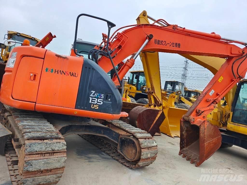 Hitachi ZX 135 US Rupsgraafmachines