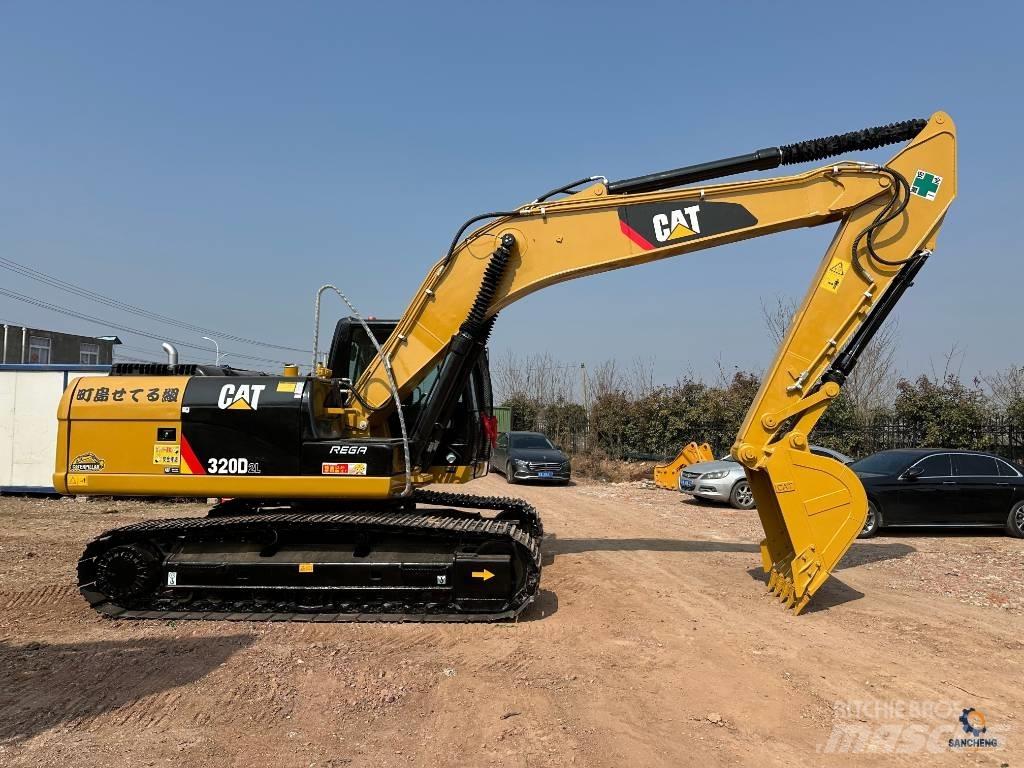 CAT 320D2L Rupsgraafmachines