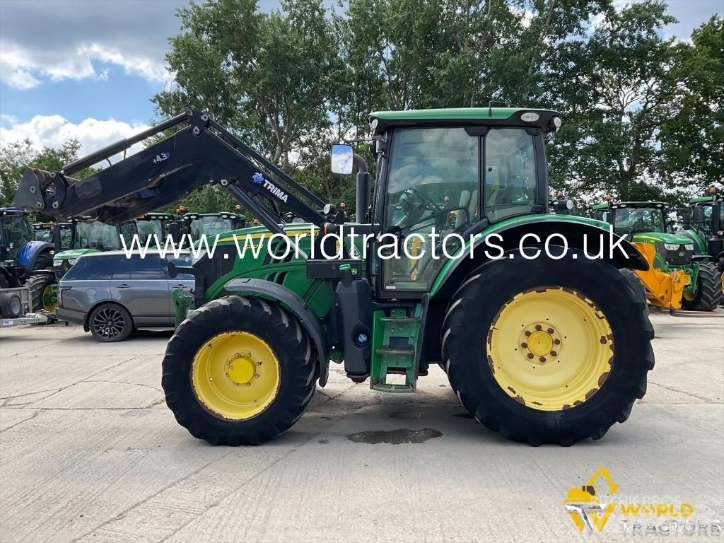 John Deere 6130 R Tractoren