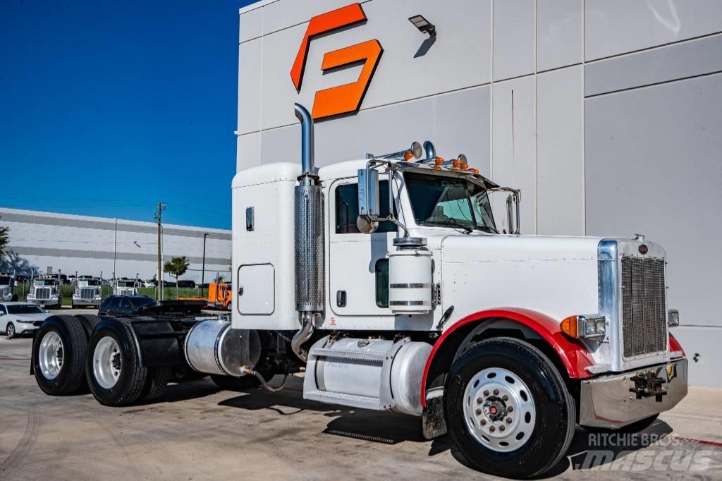 Peterbilt 379 Trekkers