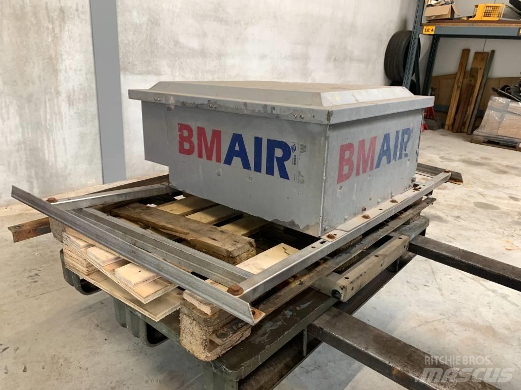 BM MAO-22 Cabine en interieur