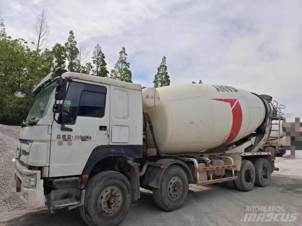 Howo 搅拌车 750 Betonmolens