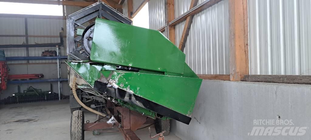 John Deere 2056HM Maaidorsmachines