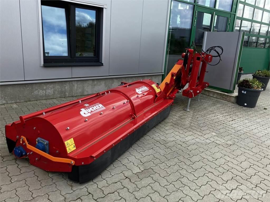 Dücker USM-26 VR4 Klepelmaaiers