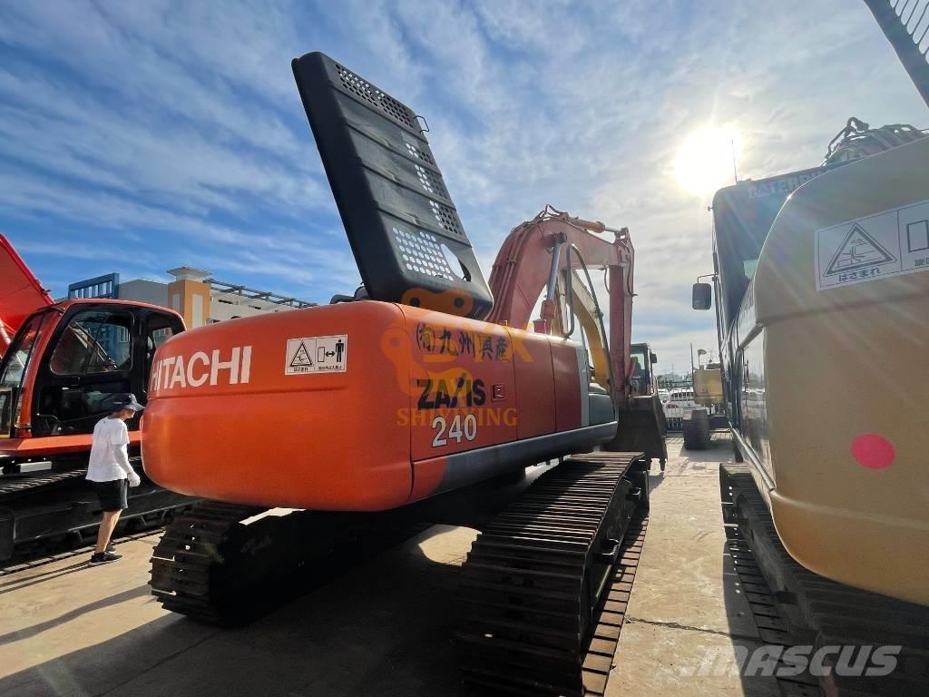 Hitachi ZX 240 Rupsgraafmachines