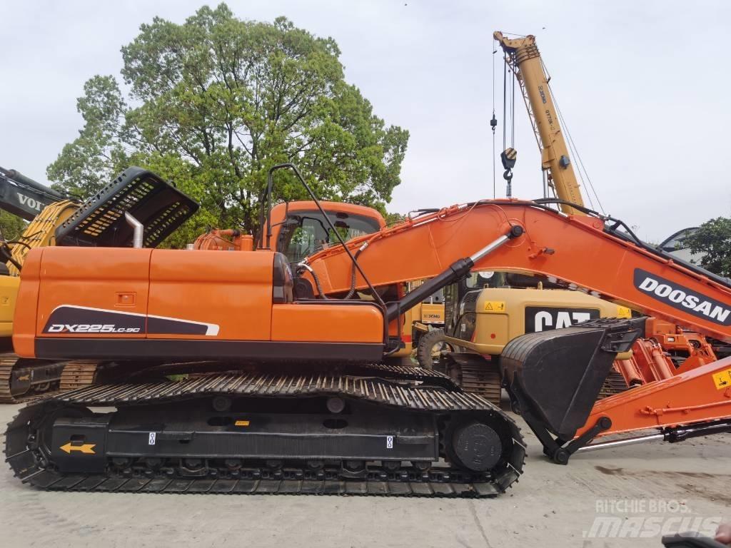 Doosan DX 225 LC-9C Rupsgraafmachines