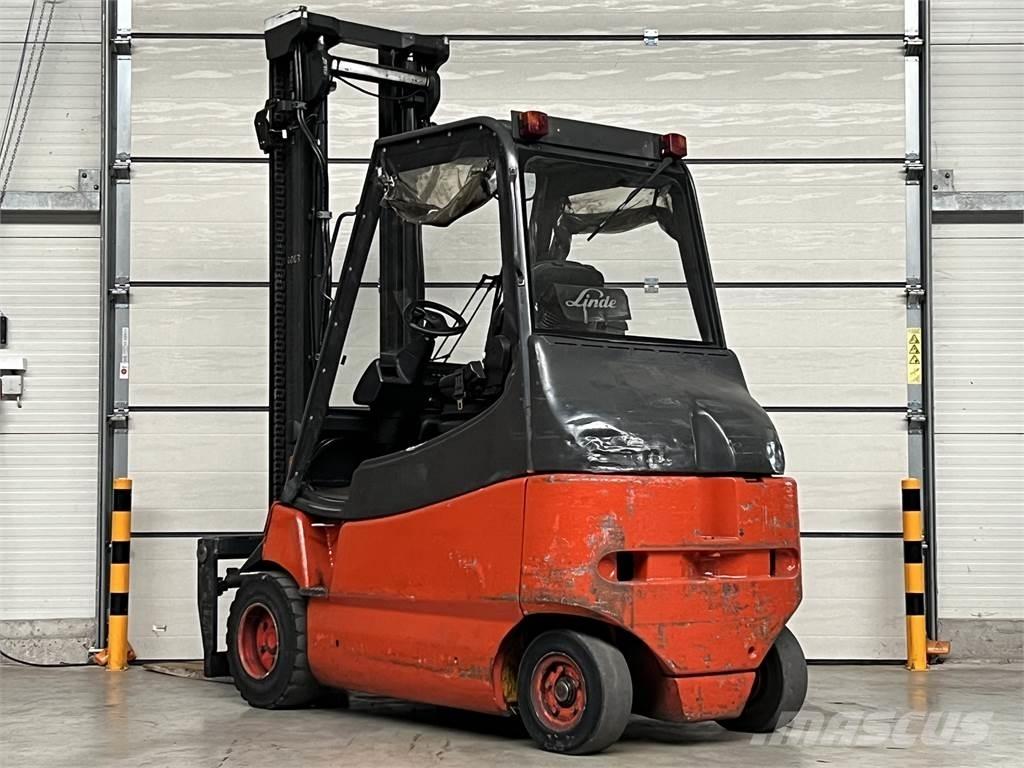 Linde E30 / 03 / 600 Elektrische heftrucks