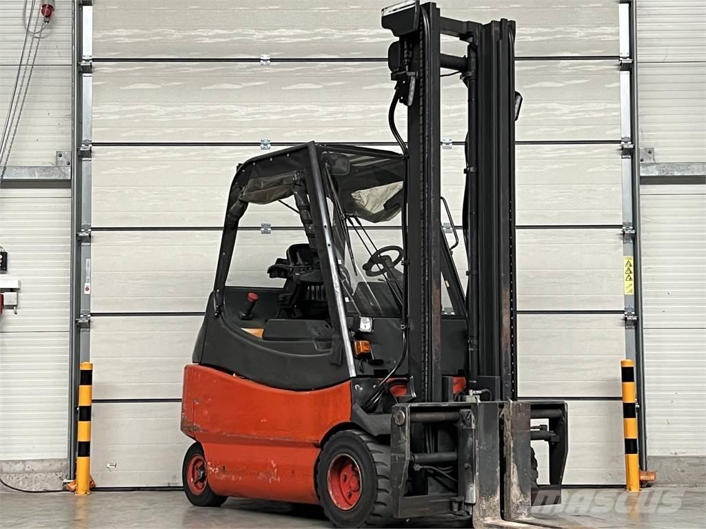 Linde E30 / 03 / 600 Elektrische heftrucks