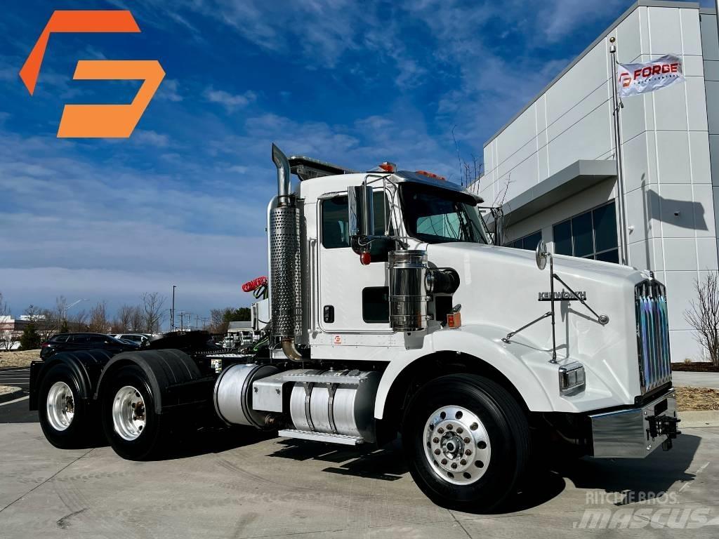 Kenworth T 800 Trekkers