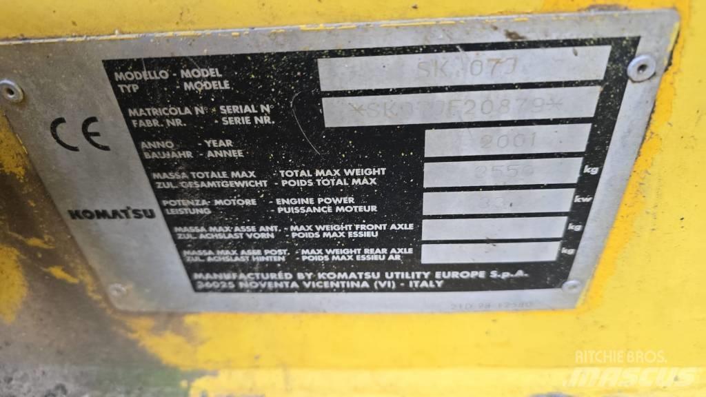 Komatsu SK07J Miniladers