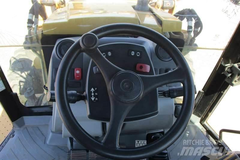 CAT 428F Graaf-laadcombinaties