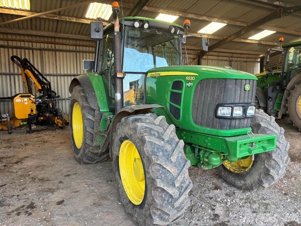 John Deere 6930 Tractoren