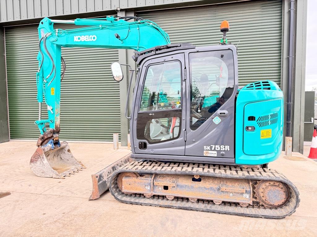 Kobelco SK75SR-7 Midigraafmachines 7t - 12t